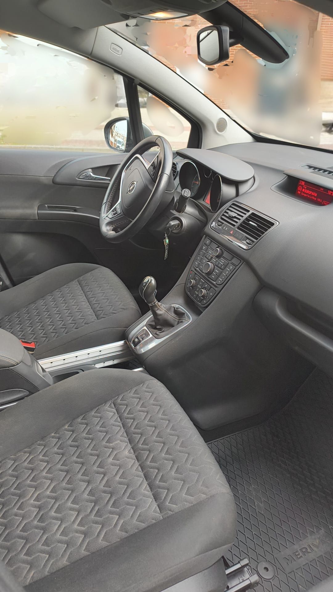 Foto del OPEL Meriva 1.4 NEL Selective 120