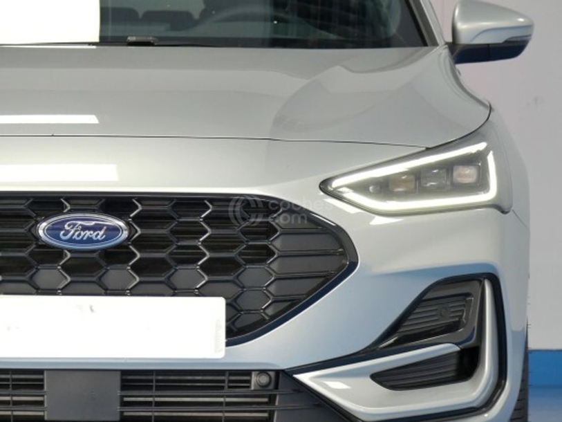 Foto del FORD Focus 1.0 Ecoboost MHEV ST-Line X 125