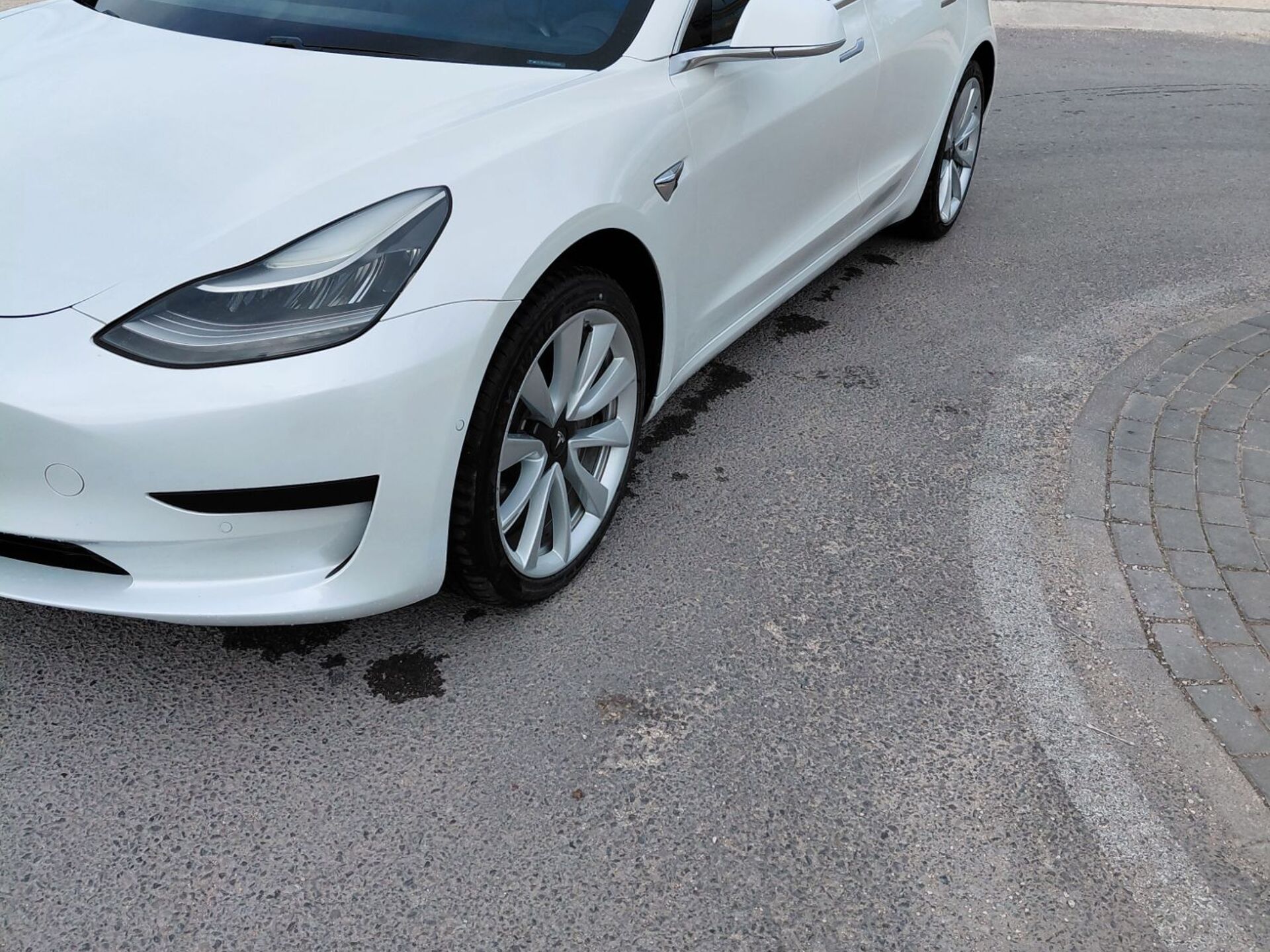 Imagen 1 de TESLA Model 3
