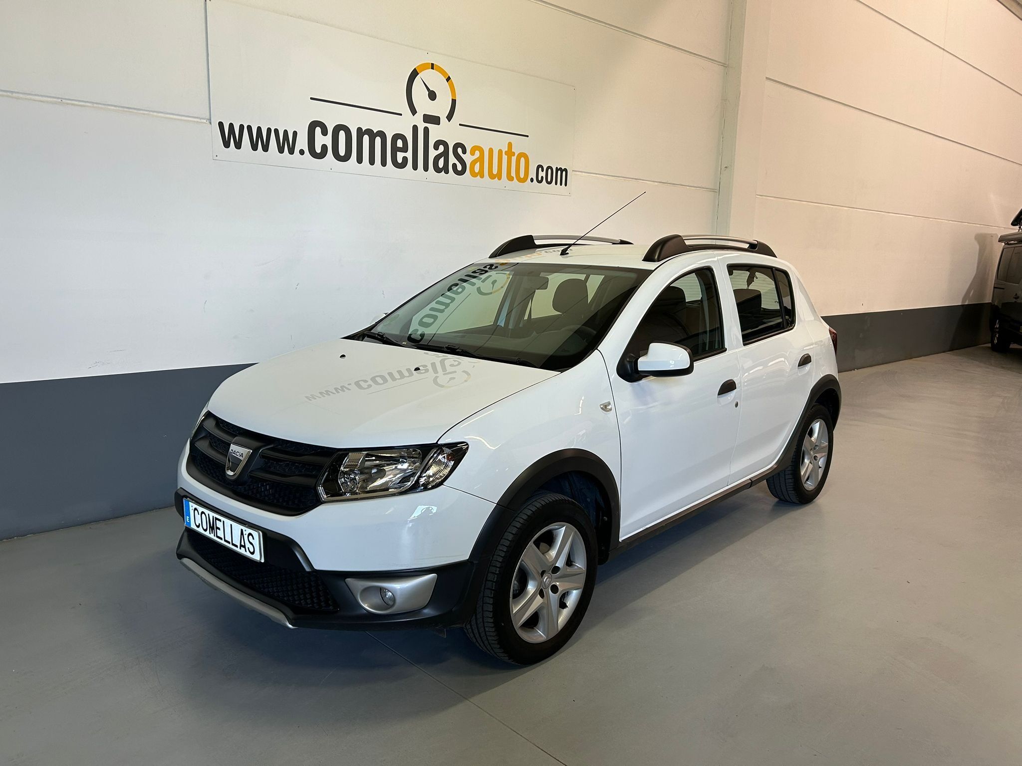 DACIA Sandero (Stepway TCE 66kW (90CV) EU6) en Barcelona