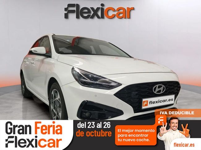 HYUNDAI i30 (1.0 TGDI 48V Klass) en Sevilla
