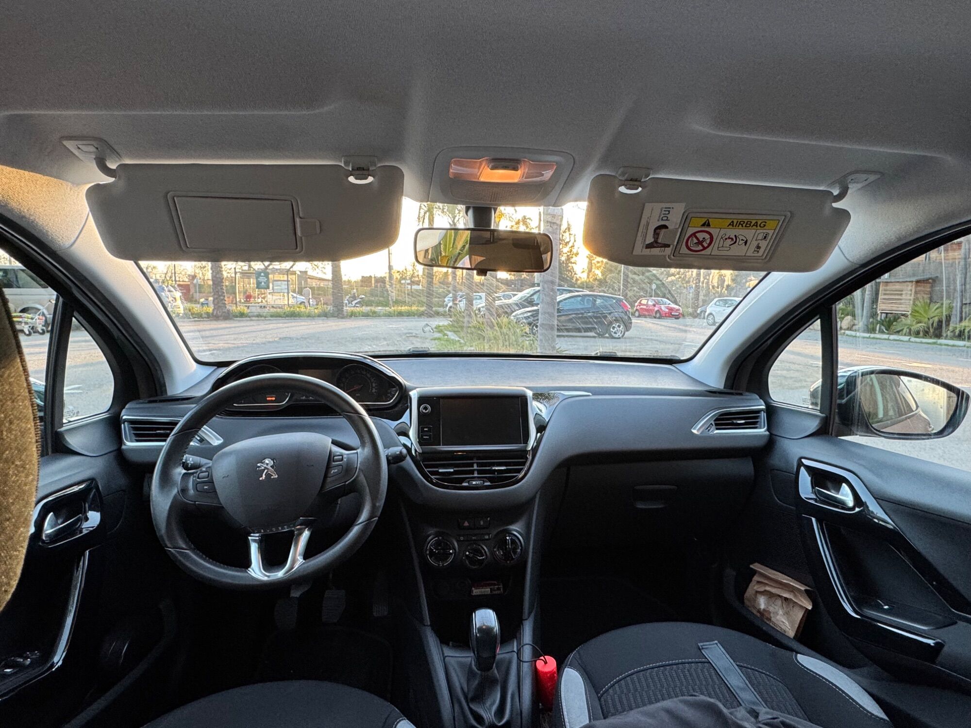 Foto del PEUGEOT 208 1.2 VTi Style