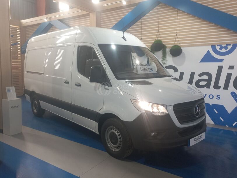 Foto del MERCEDES Sprinter Furgón 315CDI Medio T.E. tD