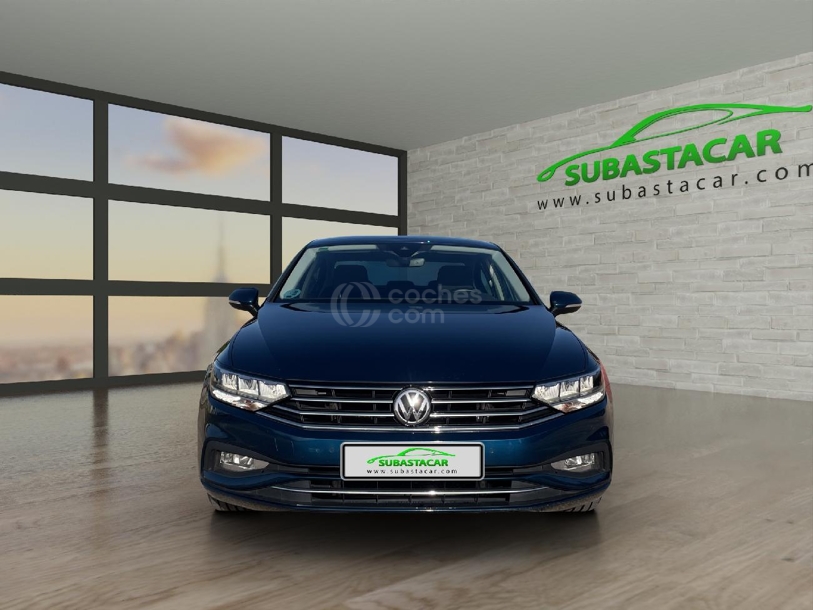 Foto del VOLKSWAGEN Passat 2.0TDI EVO Executive DSG7 110kW
