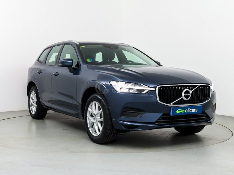 Foto del VOLVO XC60 B4 Momentum FWD Aut.