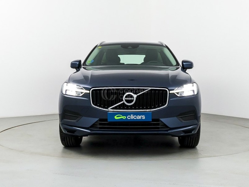Foto del VOLVO XC60 B4 Momentum FWD Aut.