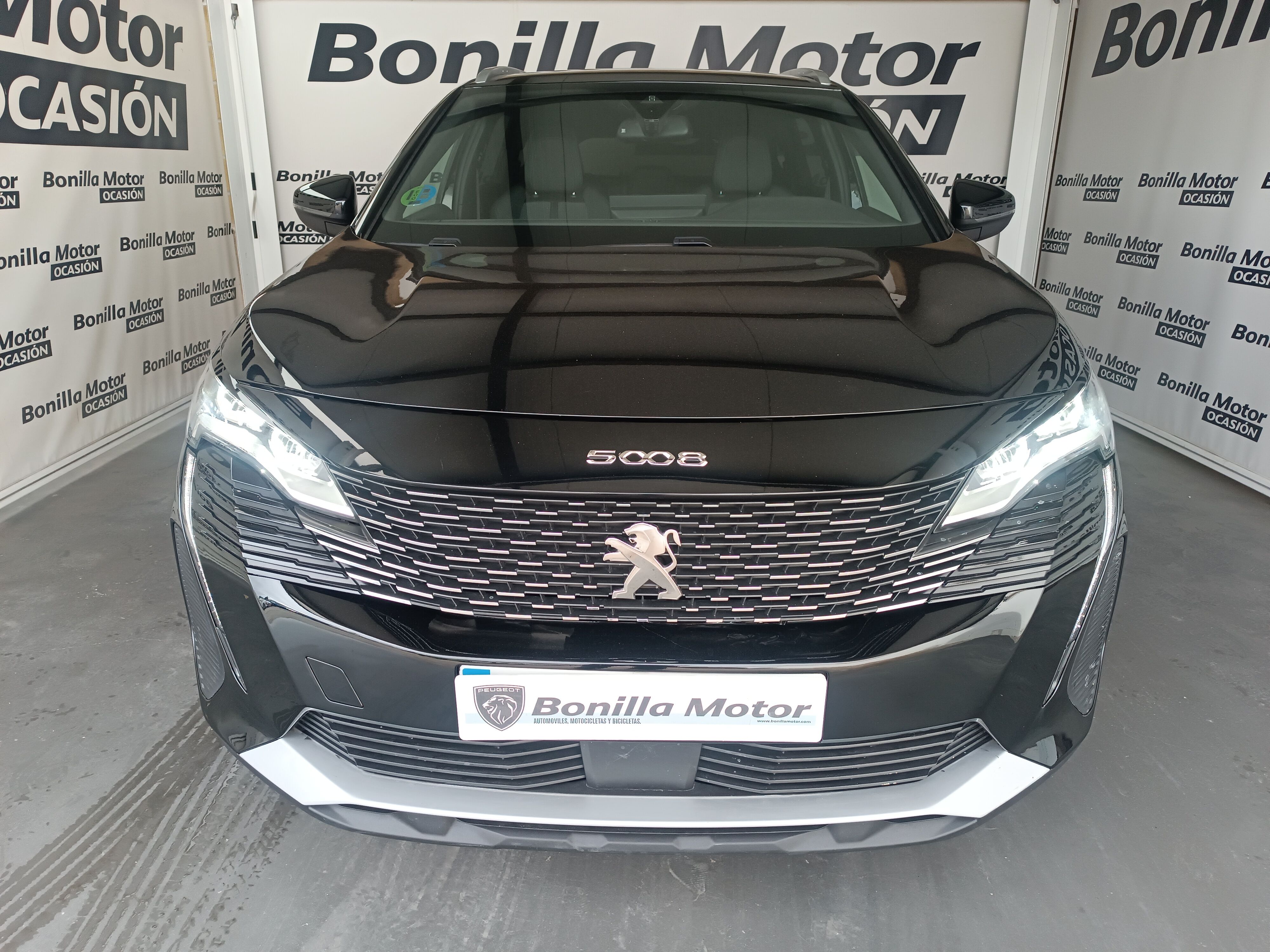 Foto del PEUGEOT 5008 Hybrid Allure Pack 136 eDCS6