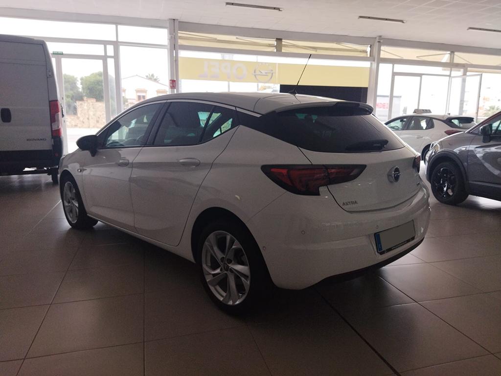 Foto del OPEL Astra 1.6CDTi S-S Dynamic 110
