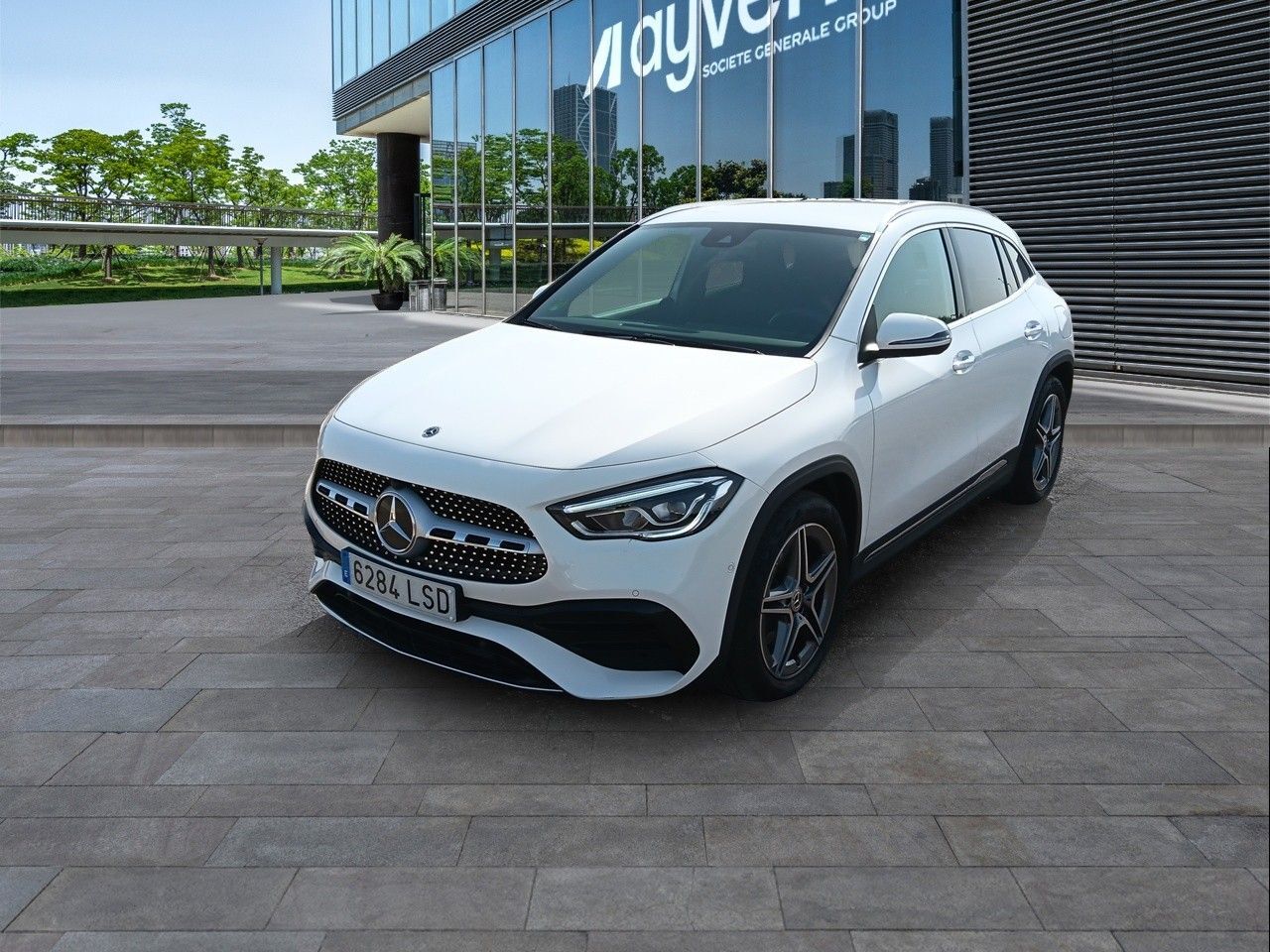 MERCEDES Clase GLA (200 D 110 kW (150 CV)) en Madrid