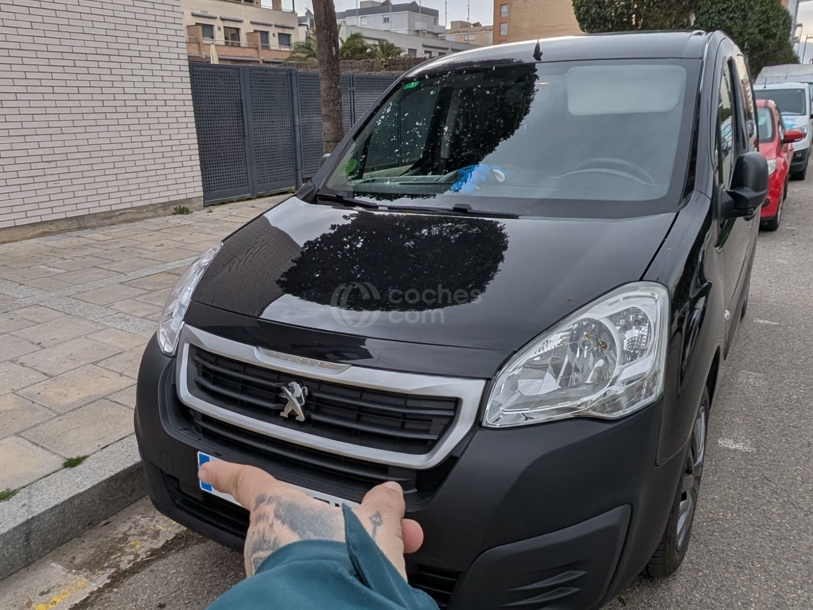 Foto del PEUGEOT Partner Tepee 1.6BlueHDI Access 75