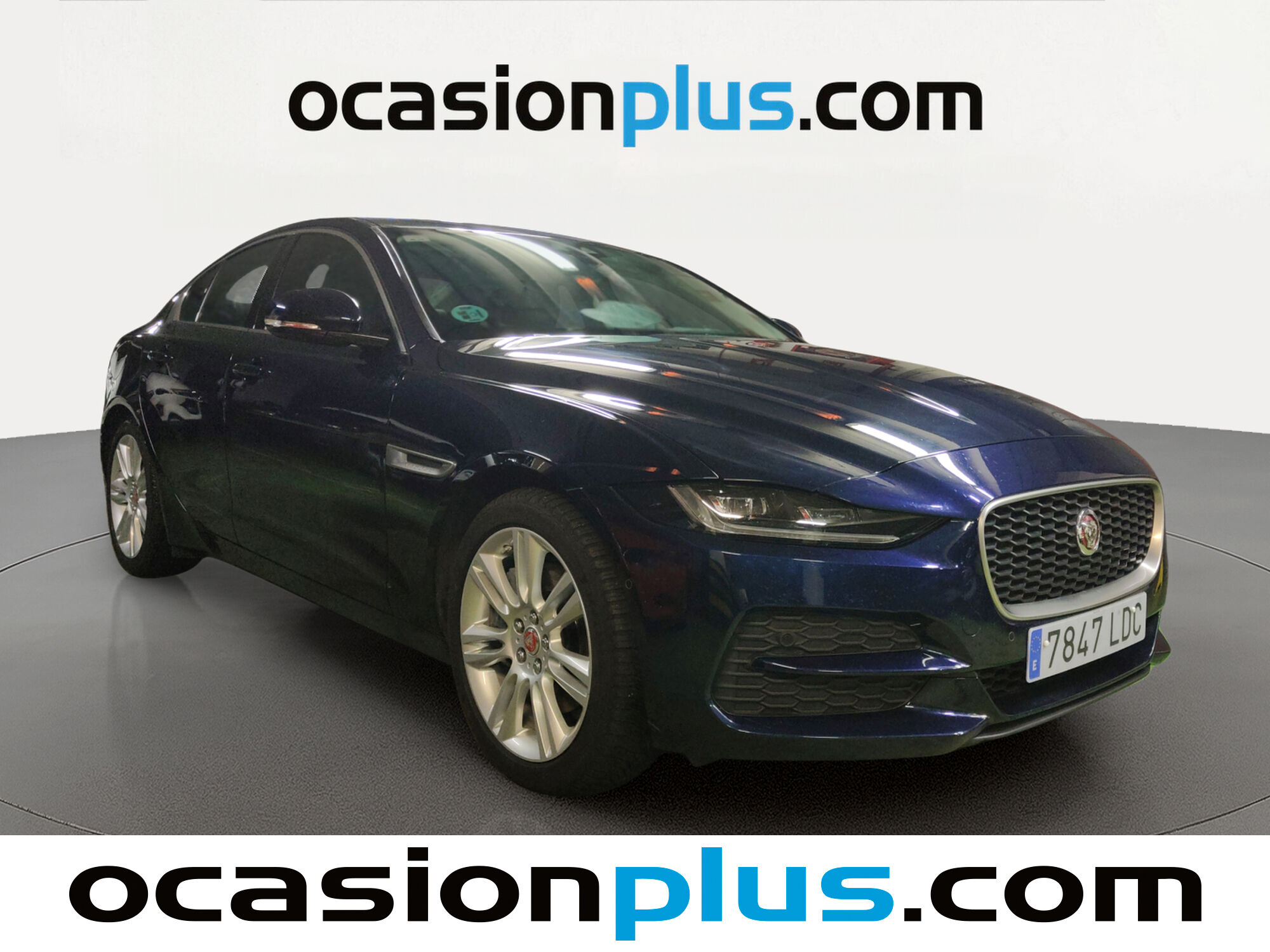 Foto del JAGUAR XE 2.0i4D SE RWD Aut. 180
