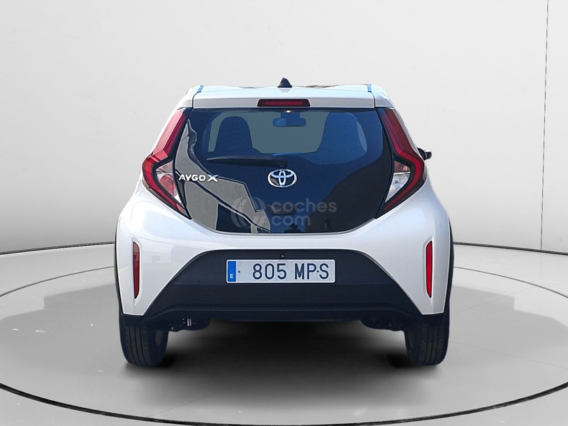 Foto del TOYOTA Aygo X Cross Play