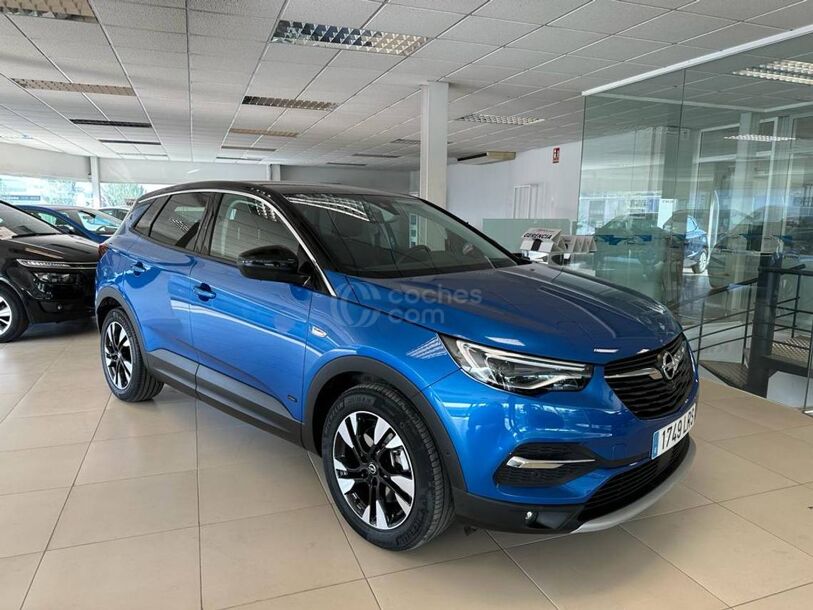 Foto del OPEL Grandland X PHEV 1.6 Turbo Ultimate AT8 4x2