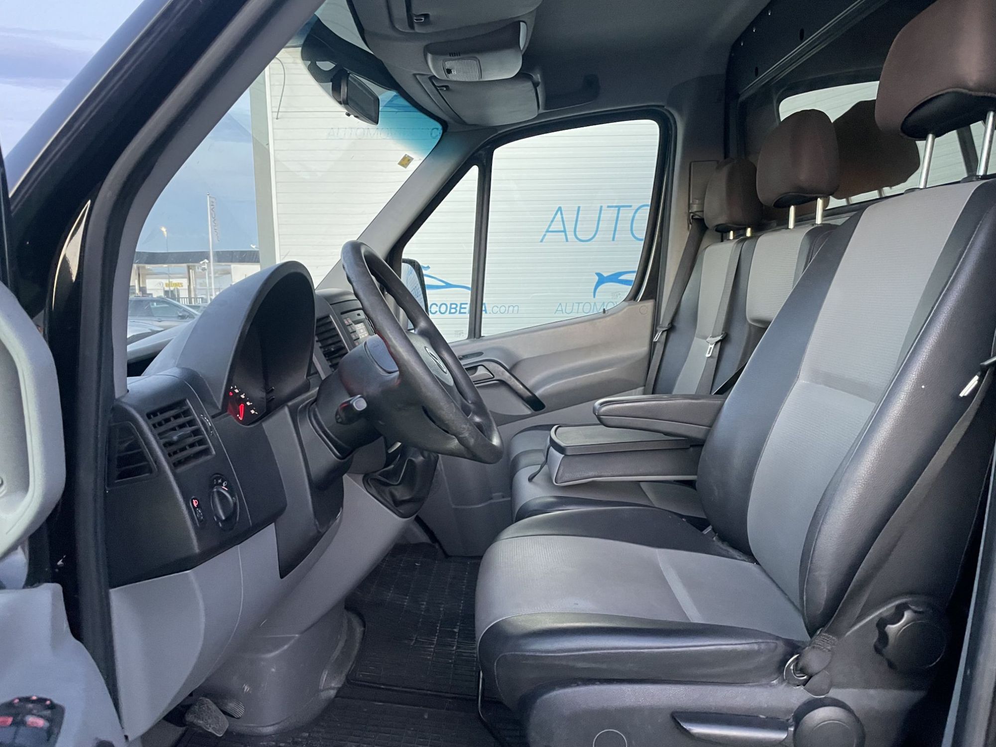 Foto del VOLKSWAGEN Crafter PRO Furgón BMT 35 BM TN 163