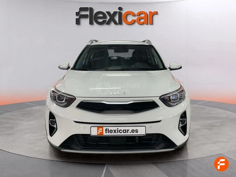Foto del KIA Stonic 1.0 T-GDi MHEV iMT Concept Plus 100