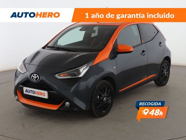 TOYOTA Aygo (1.0 X-Cite JBL) en Madrid