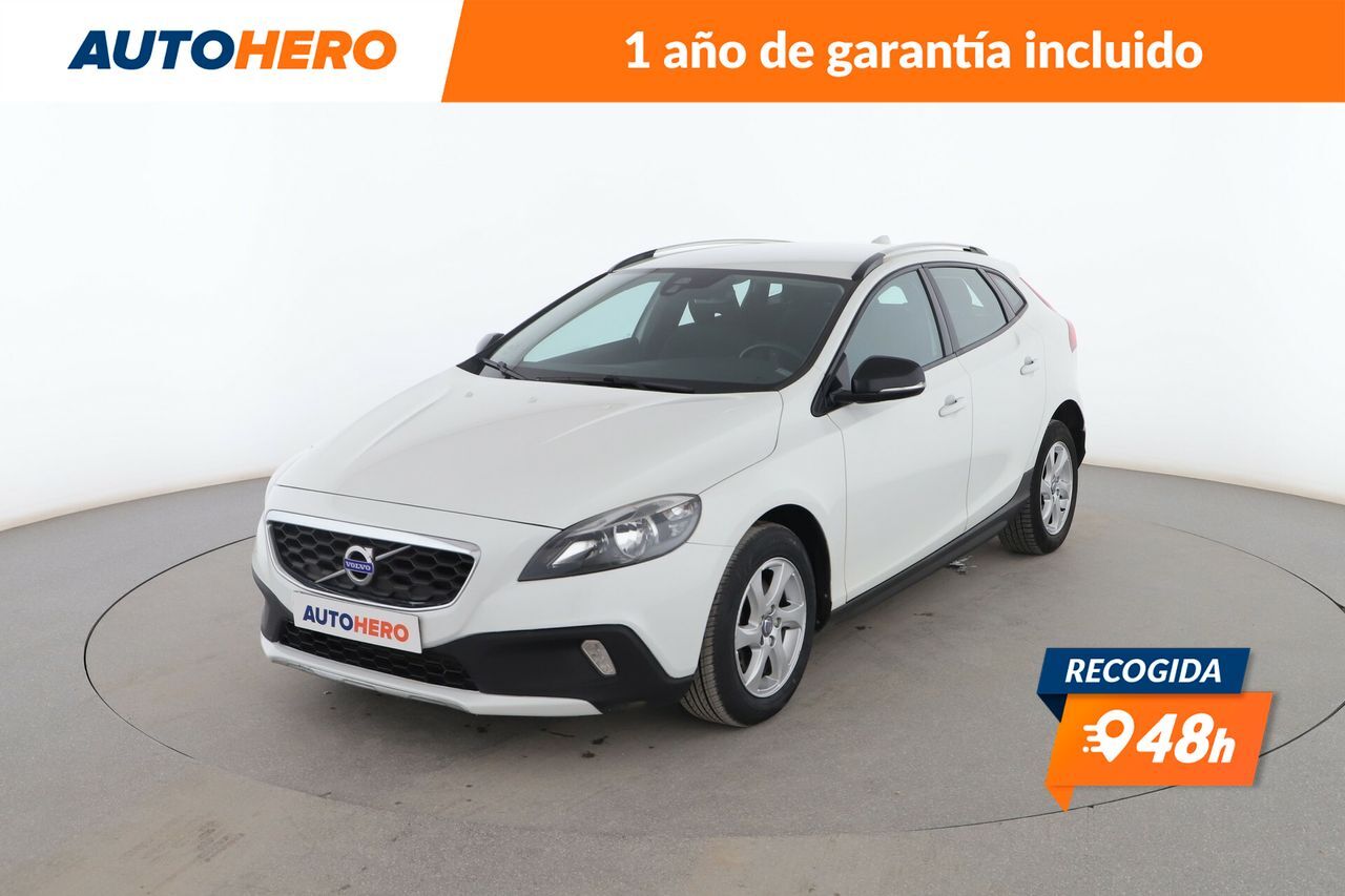 VOLVO V40 (1.6 D2 Momentum) en Madrid