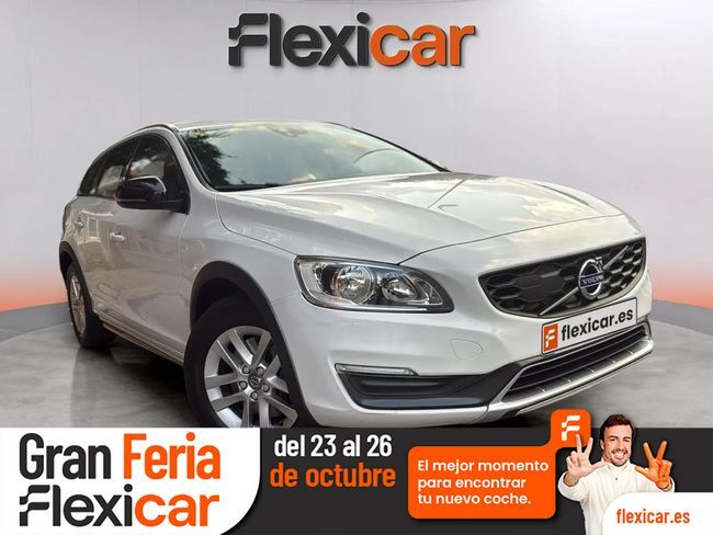 VOLVO V60 (2.0 D3 Momentum) en Barcelona