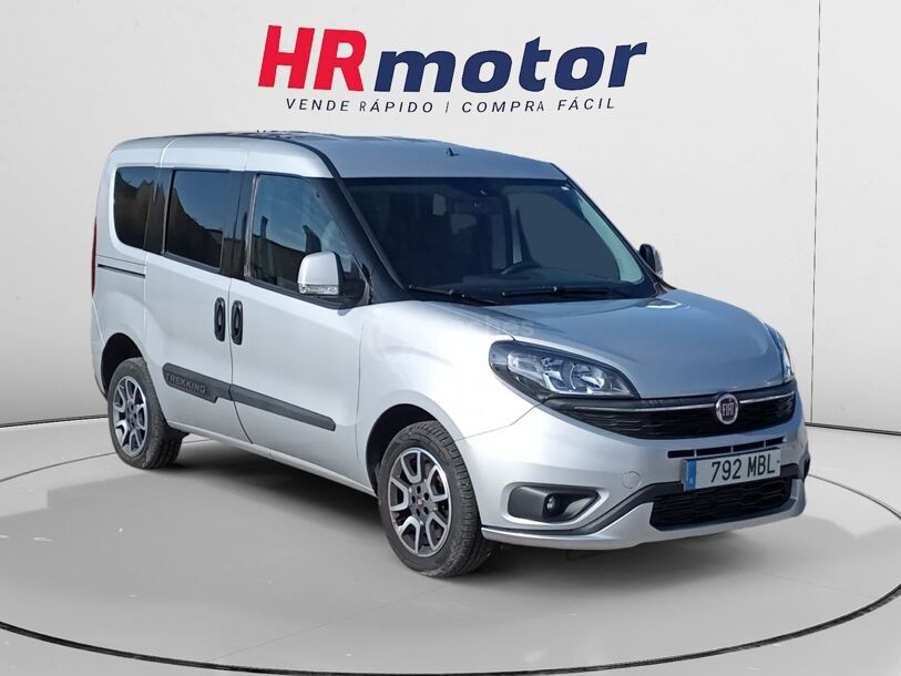 Foto del FIAT Dobló Combi 1.6Mjt Trekking 89kW