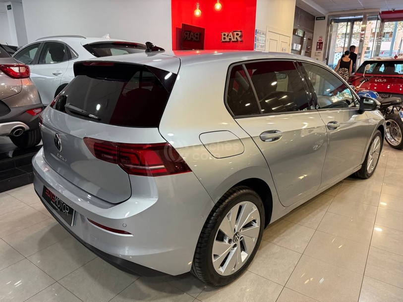 Foto del VOLKSWAGEN Golf 1.5 TSI Más 85kW