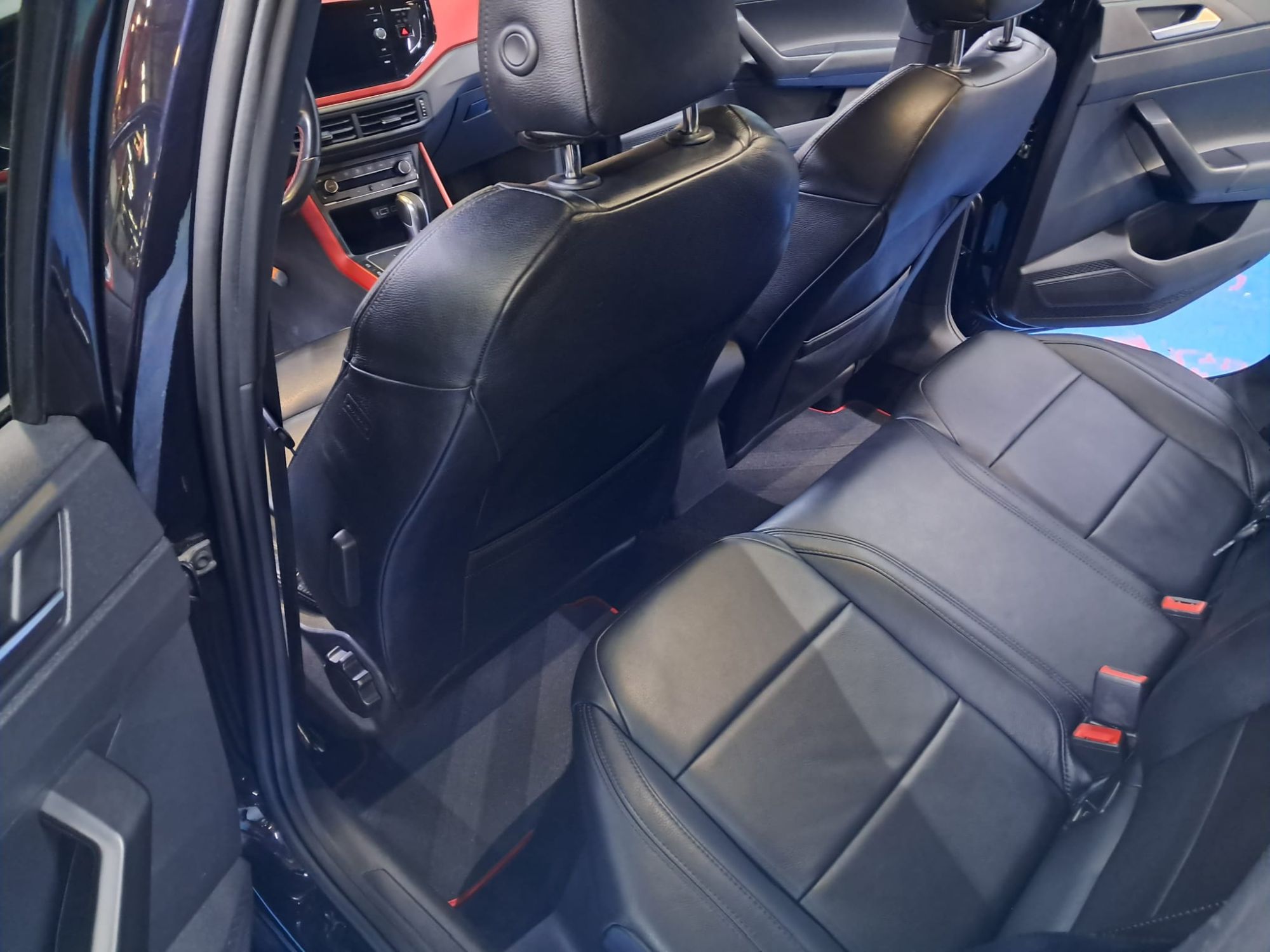 Foto del VOLKSWAGEN Polo 2.0 TSI GTI DSG