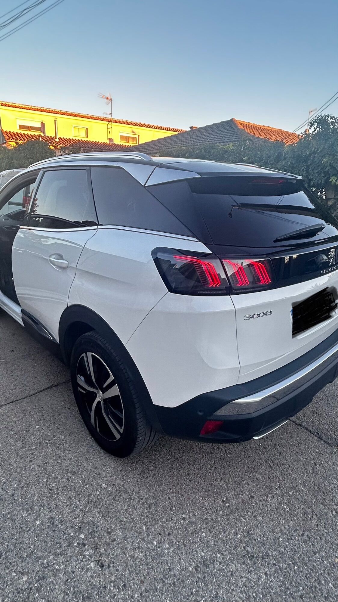 Foto del PEUGEOT 3008 1.5BlueHDi GT S&S 130