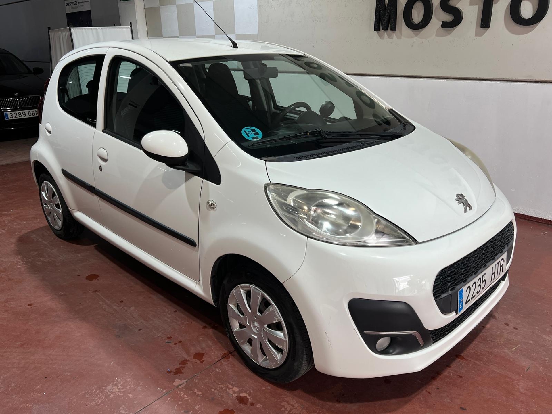 Imagen de PEUGEOT 107