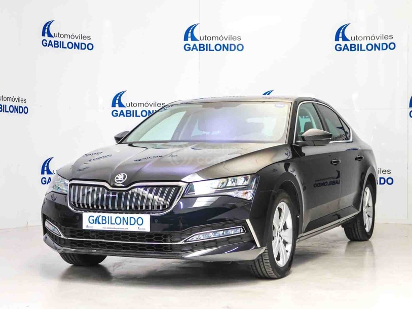 Foto del SKODA Superb Combi 1.4 TSI iV P-HEV L&K DSG