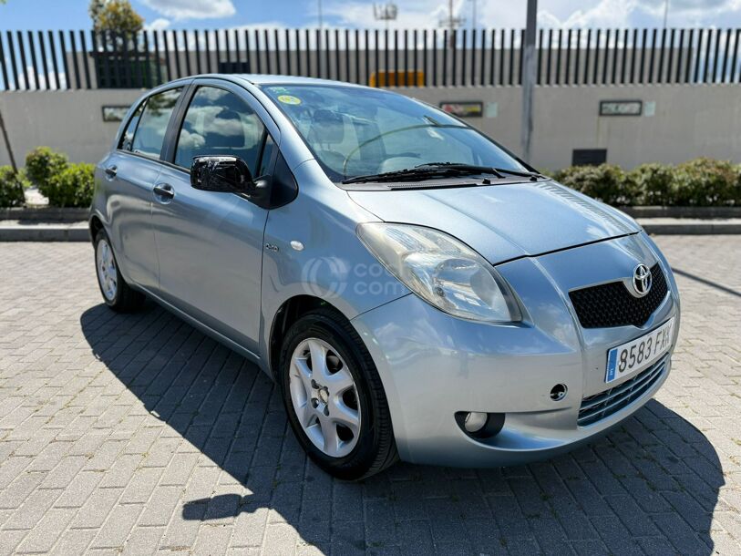 Foto del TOYOTA Yaris 1.4D-4D Luna