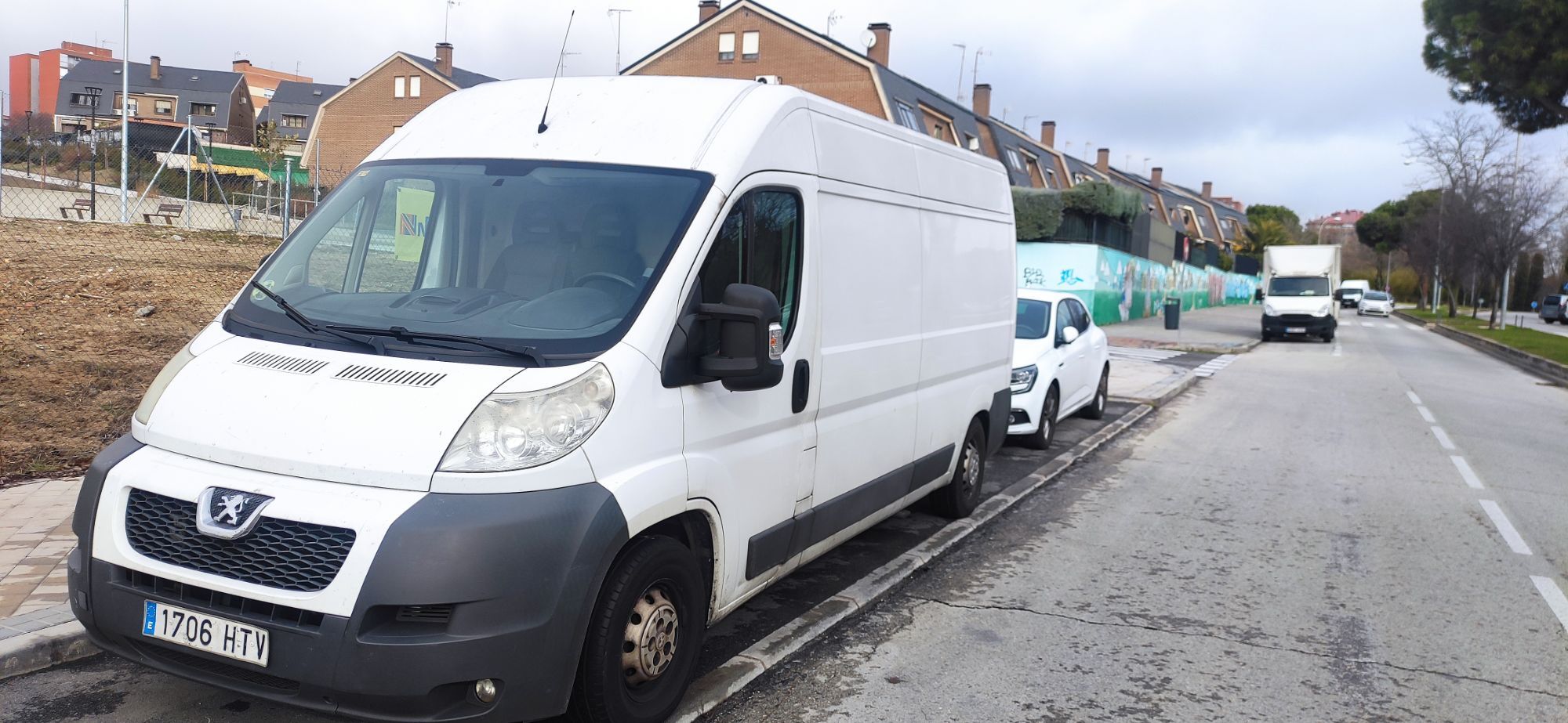 Foto del PEUGEOT Boxer Furgón 2.2HDI 335 L3H2 130