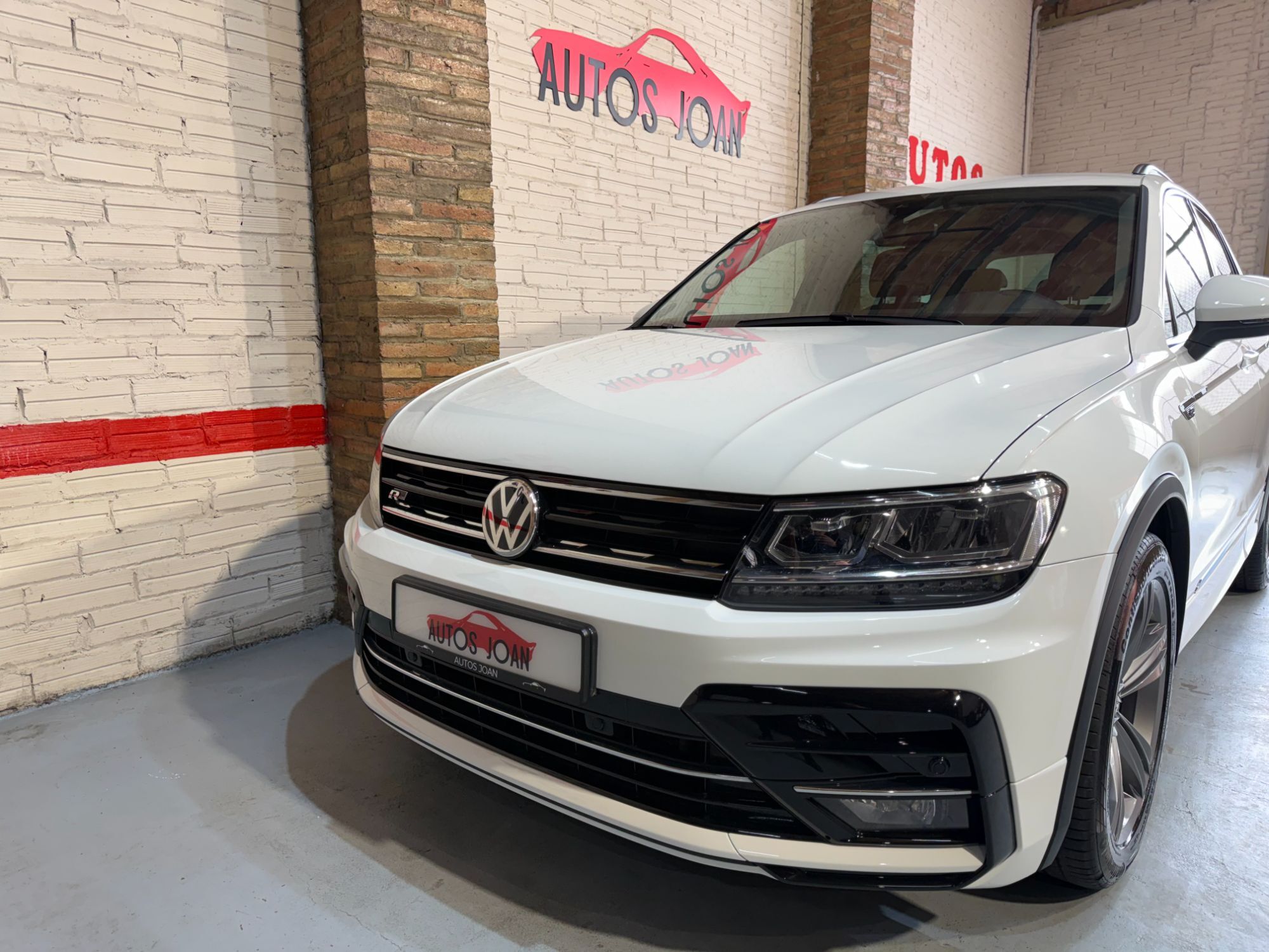 Foto del VOLKSWAGEN Tiguan 2.0TDI R-Line 110kW