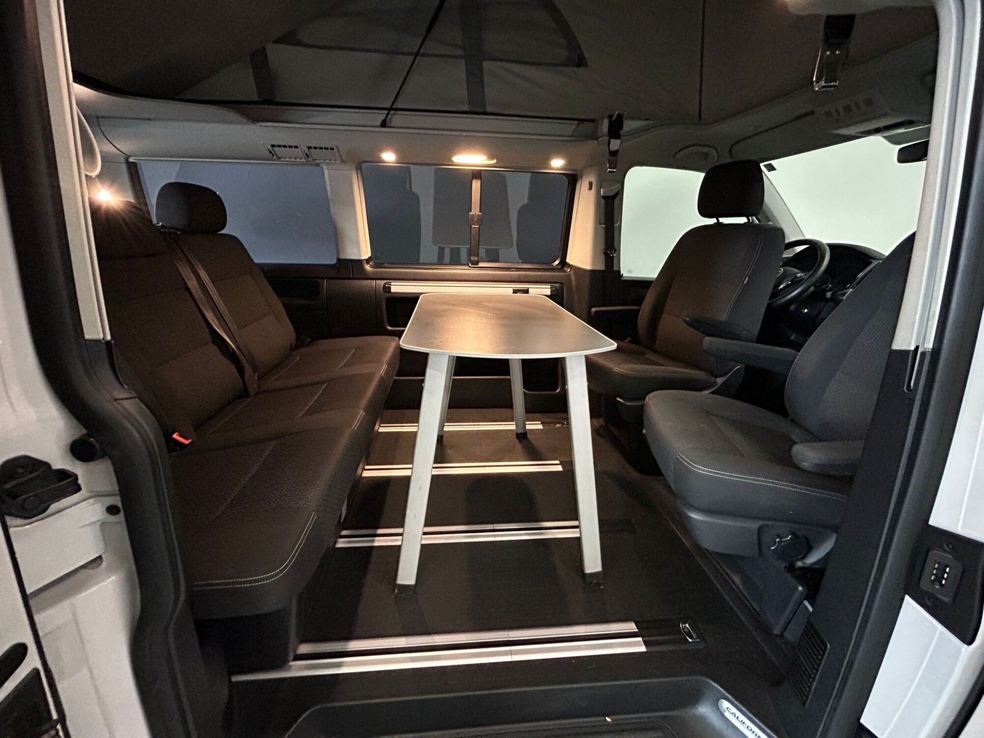 Foto del VOLKSWAGEN California 2.0TDI BMT Beach DSG 110kw