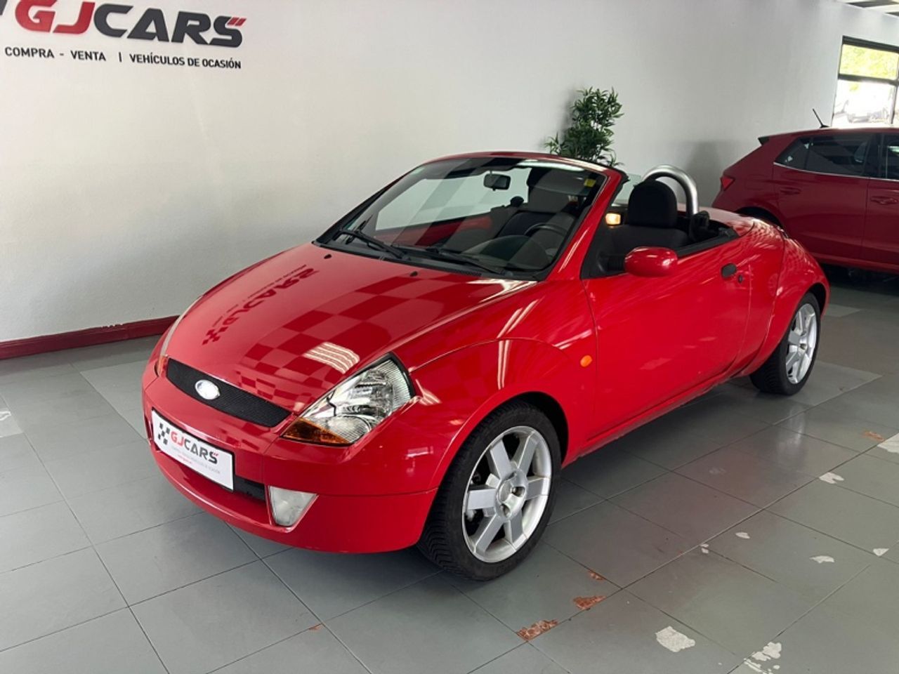 FORD Ka (1.6i SportKa) en Asturias