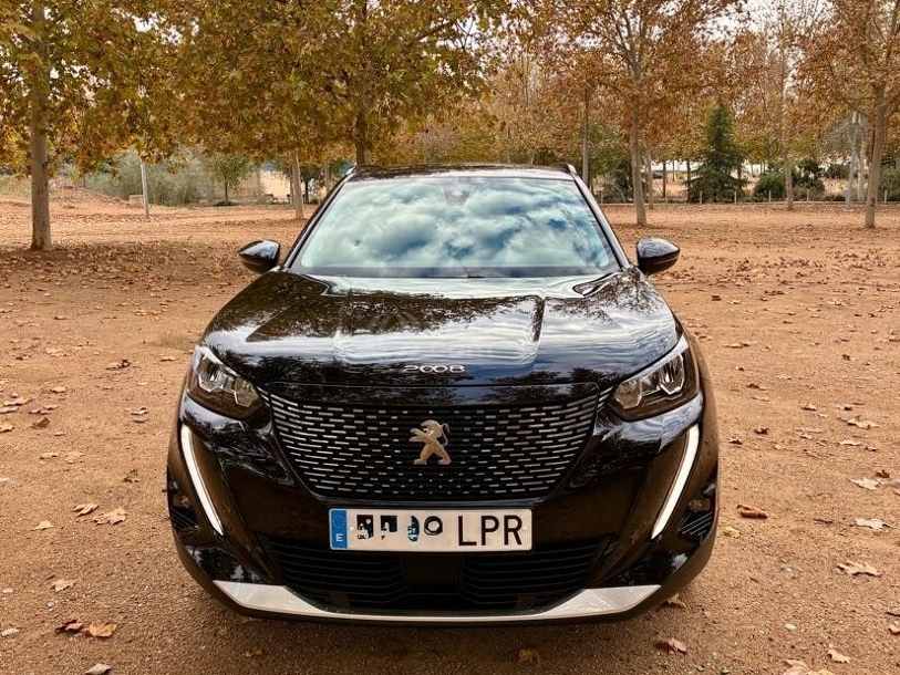 Foto del PEUGEOT 2008 1.2 PureTech S&S Allure Pack EAT8 130