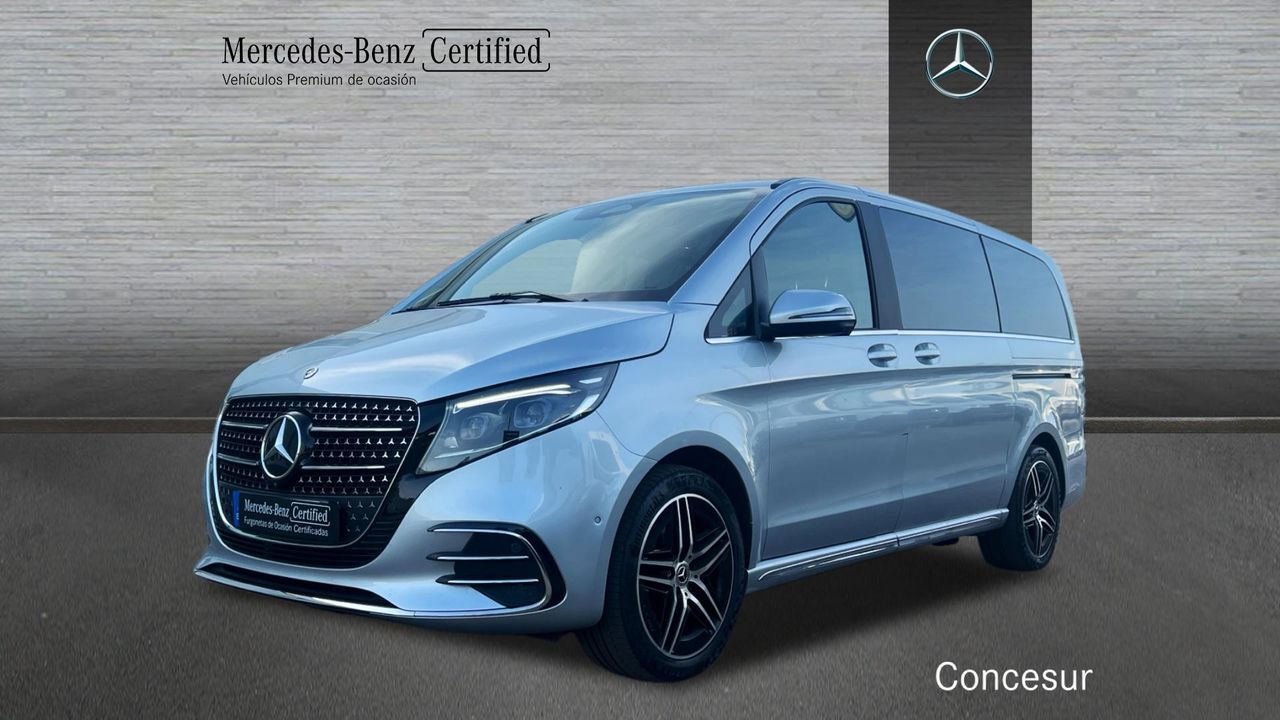 MERCEDES Clase V (300 d Avantgarde Largo) en Sevilla