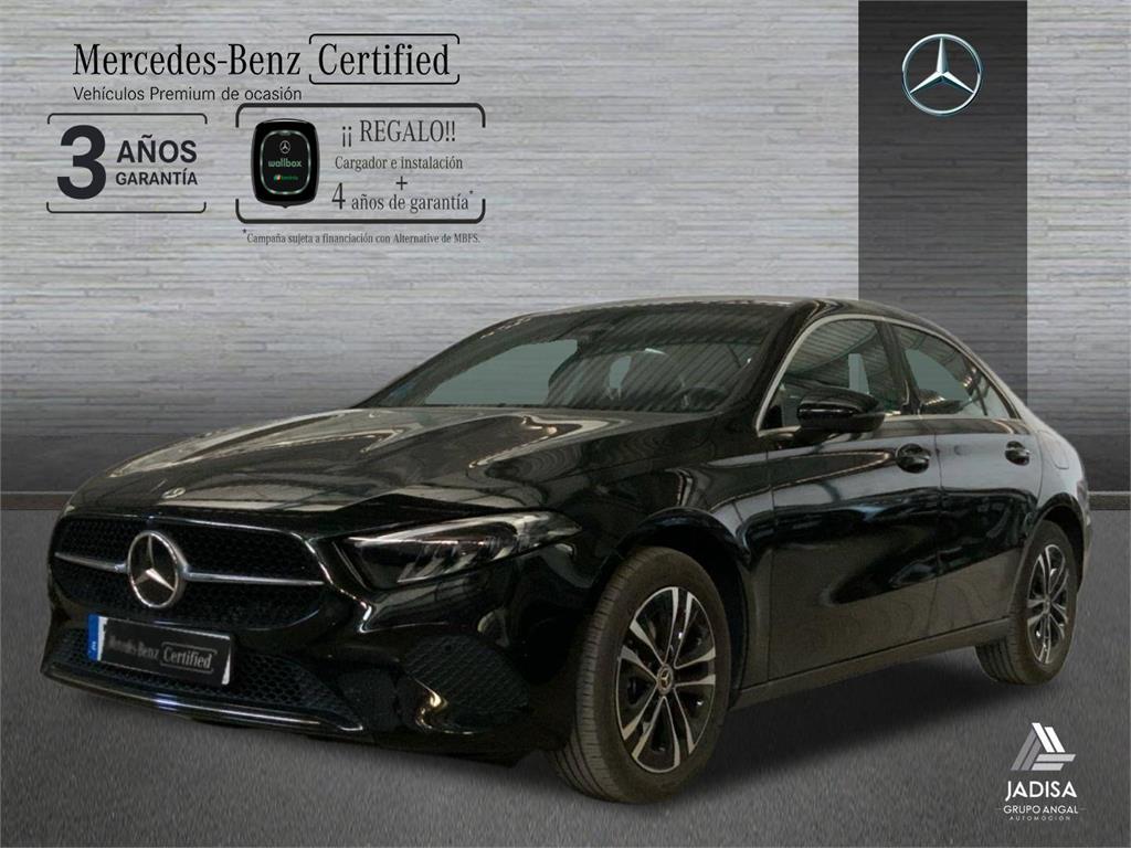 MERCEDES Clase A (A 250 e Sedán) en Jaén