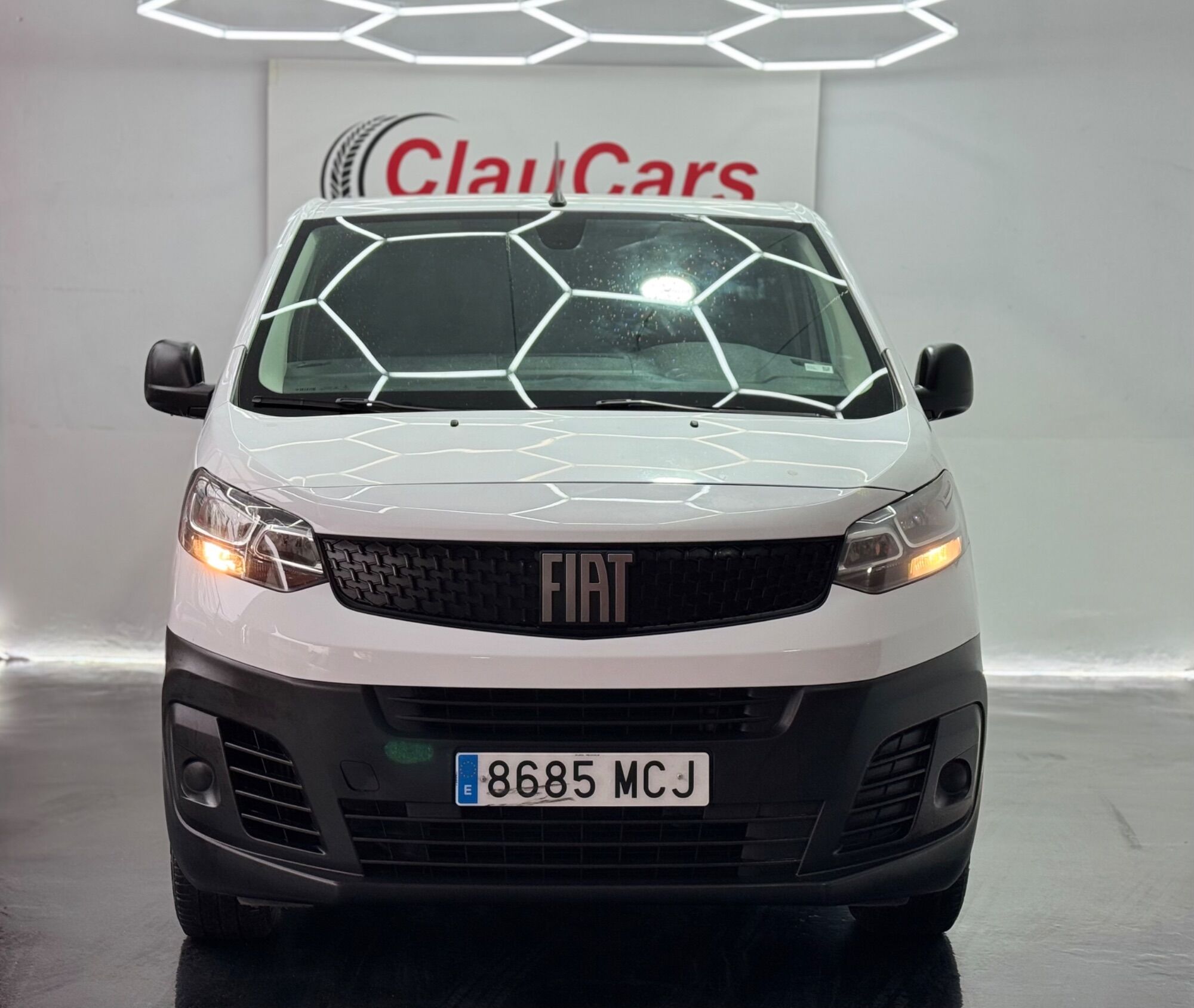 Foto del FIAT Scudo Furgón 1.5BlueHDI L2 Business 100