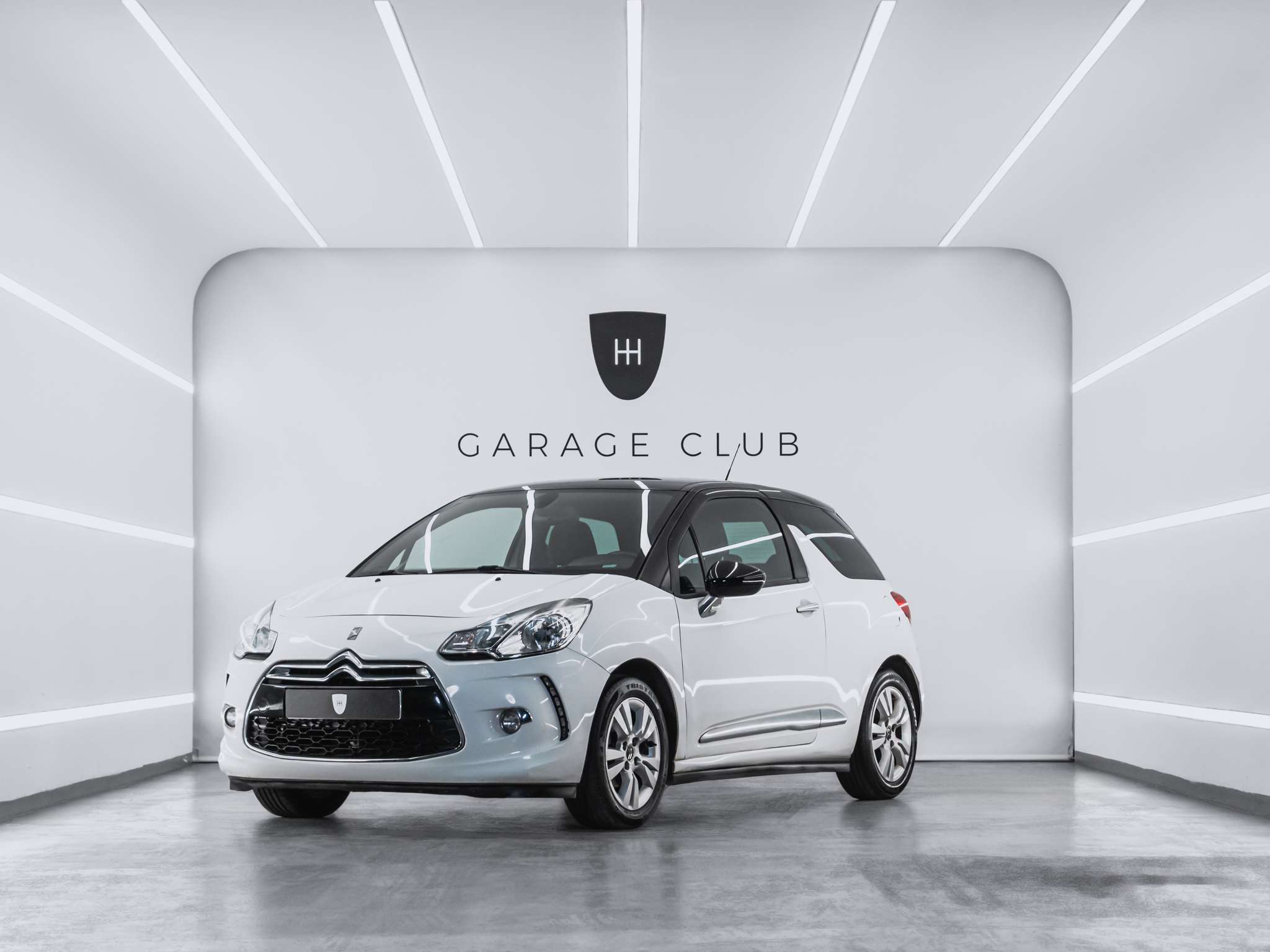 CITROEN DS3 (DS3 1.2 VTi PureTech Design 82) en Barcelona