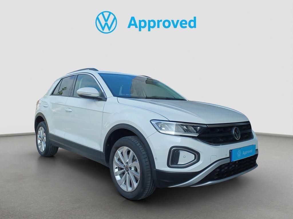 VOLKSWAGEN T-Roc (Life 1.0 TSI 81 kW (110 CV)) en Barcelona