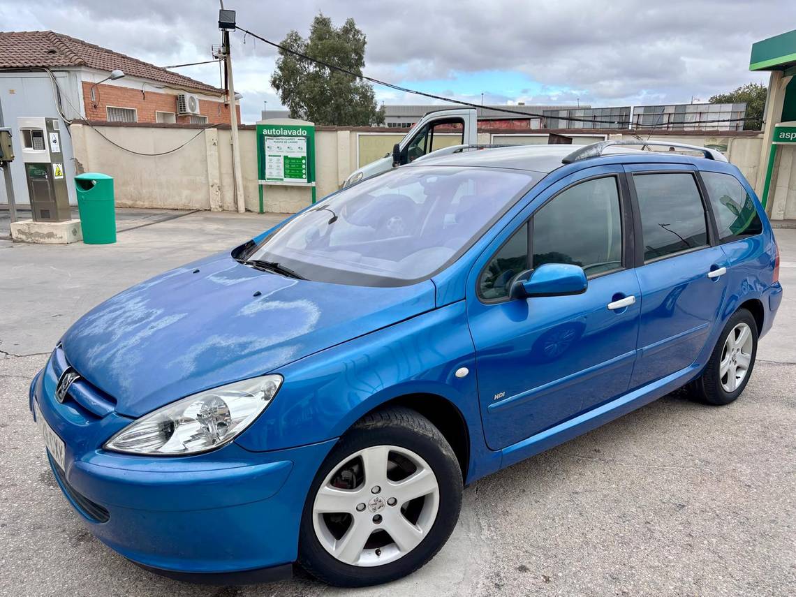 PEUGEOT 307 (Break 2.0 HDi 110 XS) en Jaén