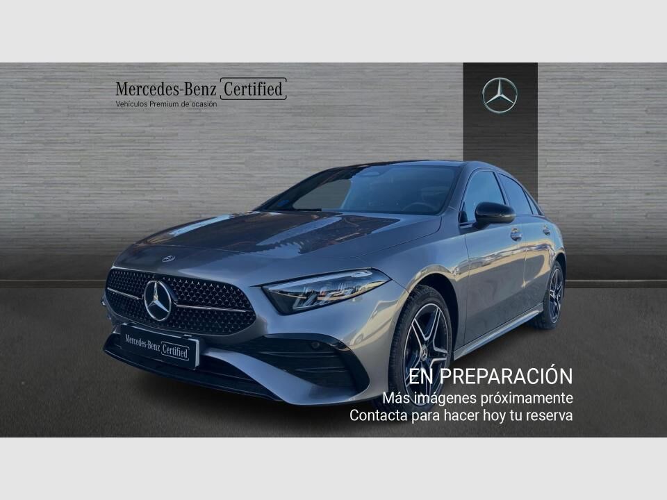 MERCEDES Clase A (A 250 e con tecnología híbrida EQ Sedán) en Madrid