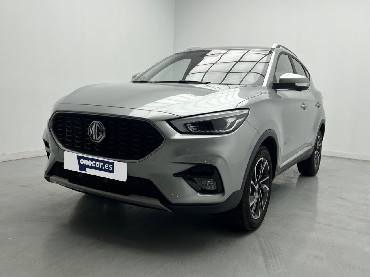 MG ZS (1.0T LUXURY AUTO 111CV 5P) en Málaga