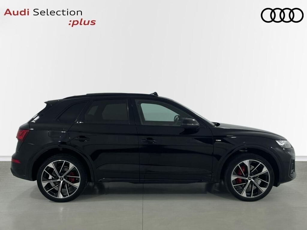 Foto del AUDI Q5 40 TDI quattro-ultra Black line S tronic 150kW