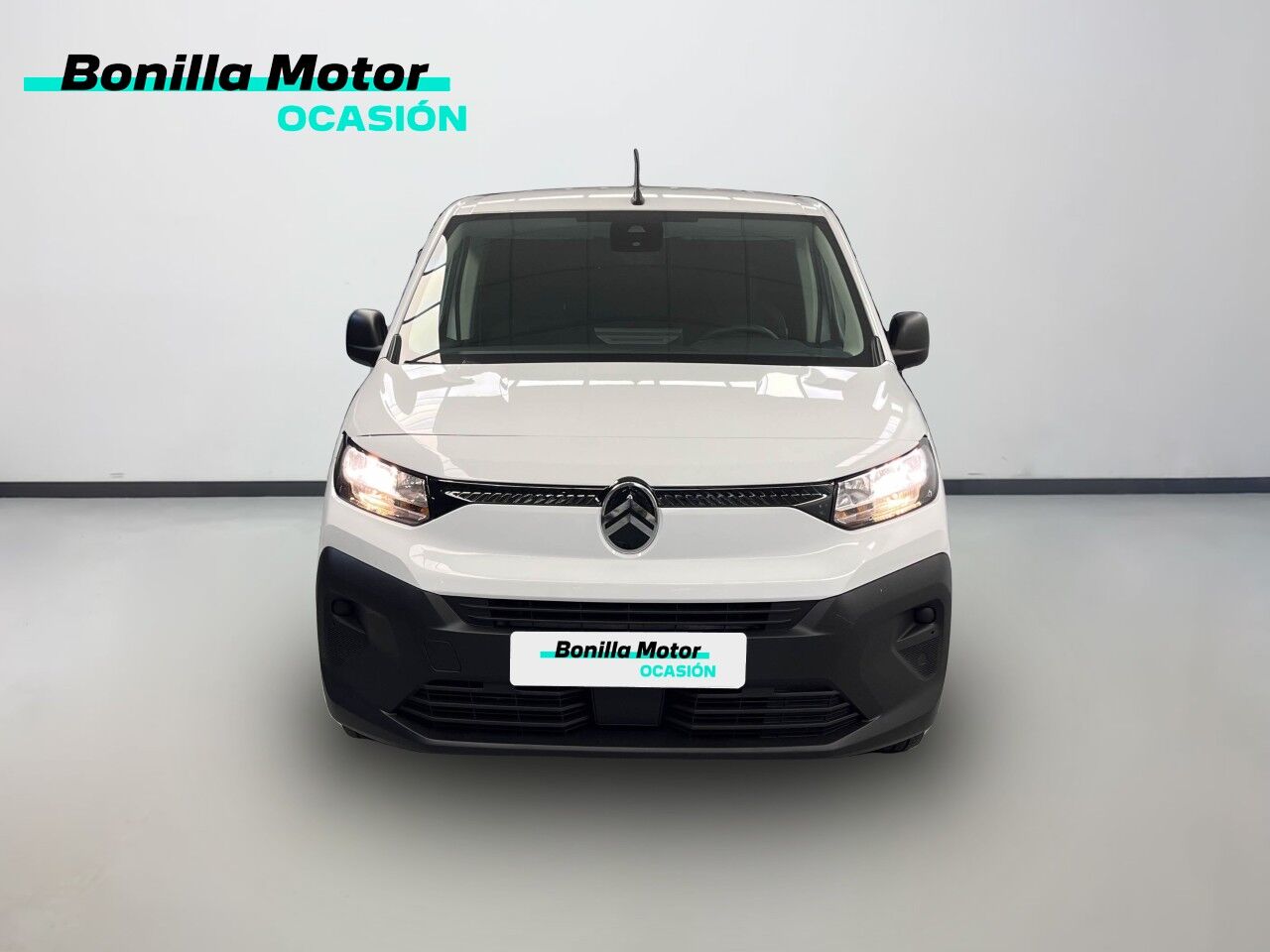 Foto del CITROEN Berlingo BlueHDi S&S Talla M Plus 100
