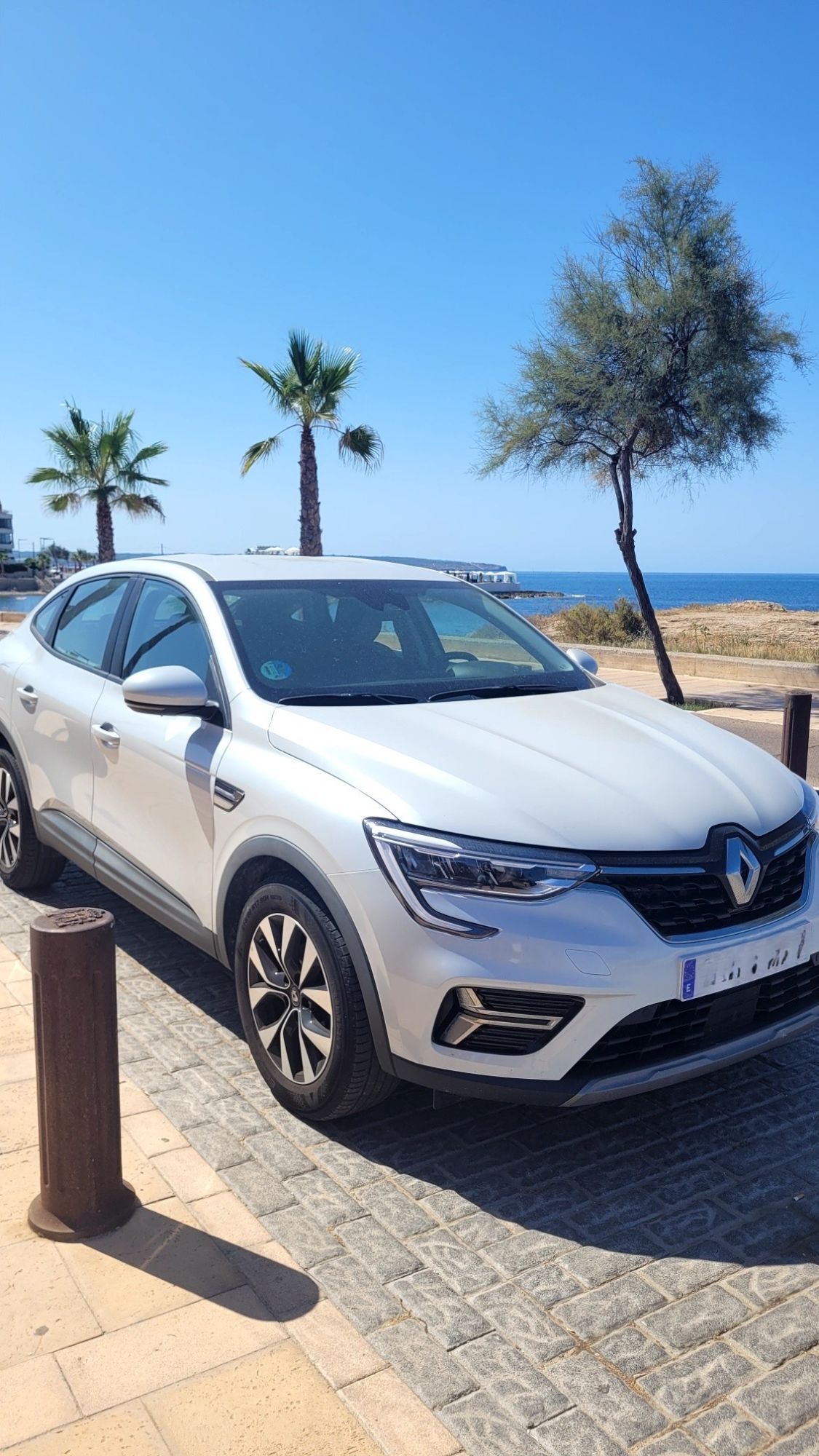 Foto del RENAULT Arkana 1.6 E-Tech Equilibre 105kW