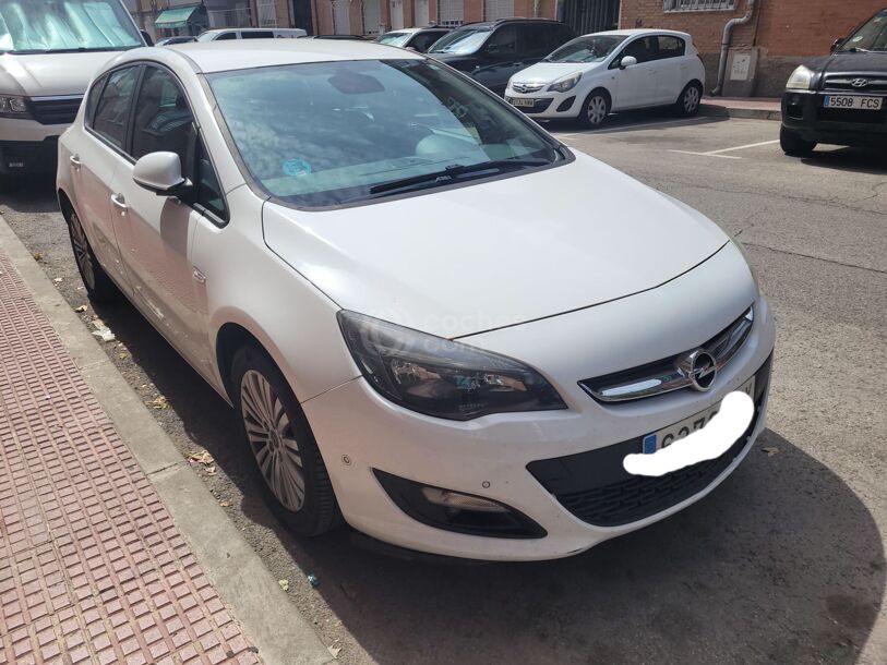 Foto del OPEL Astra 1.6CDTi S-S Selective 110