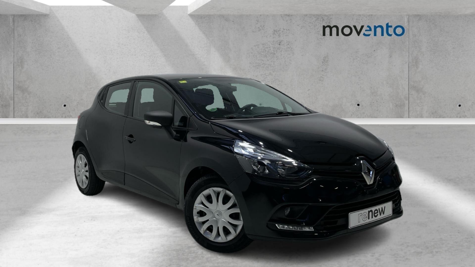 RENAULT Clio (Limited 1.2 16v 55 kW (75 CV)) en Barcelona