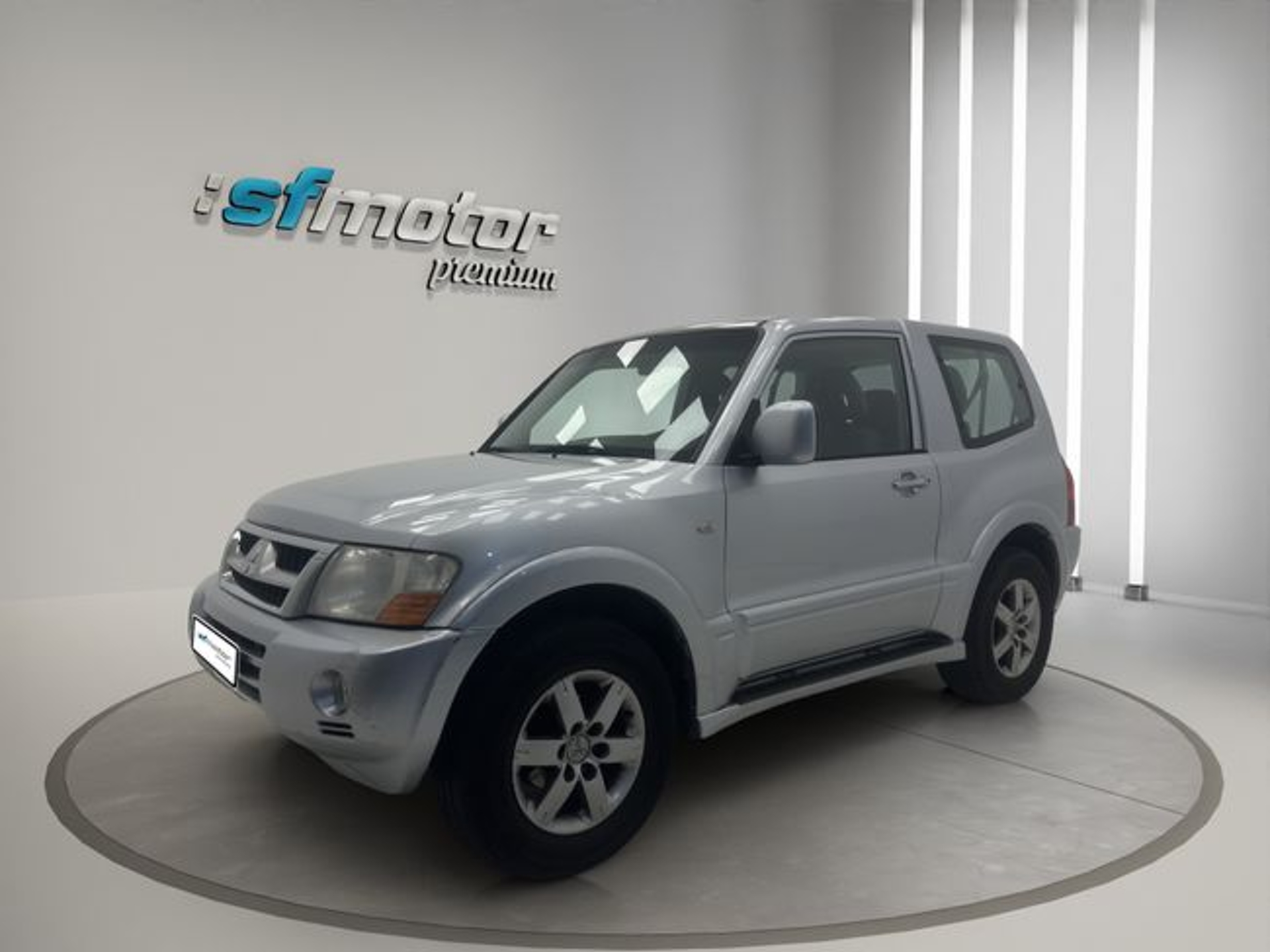 Imagen de MITSUBISHI Montero