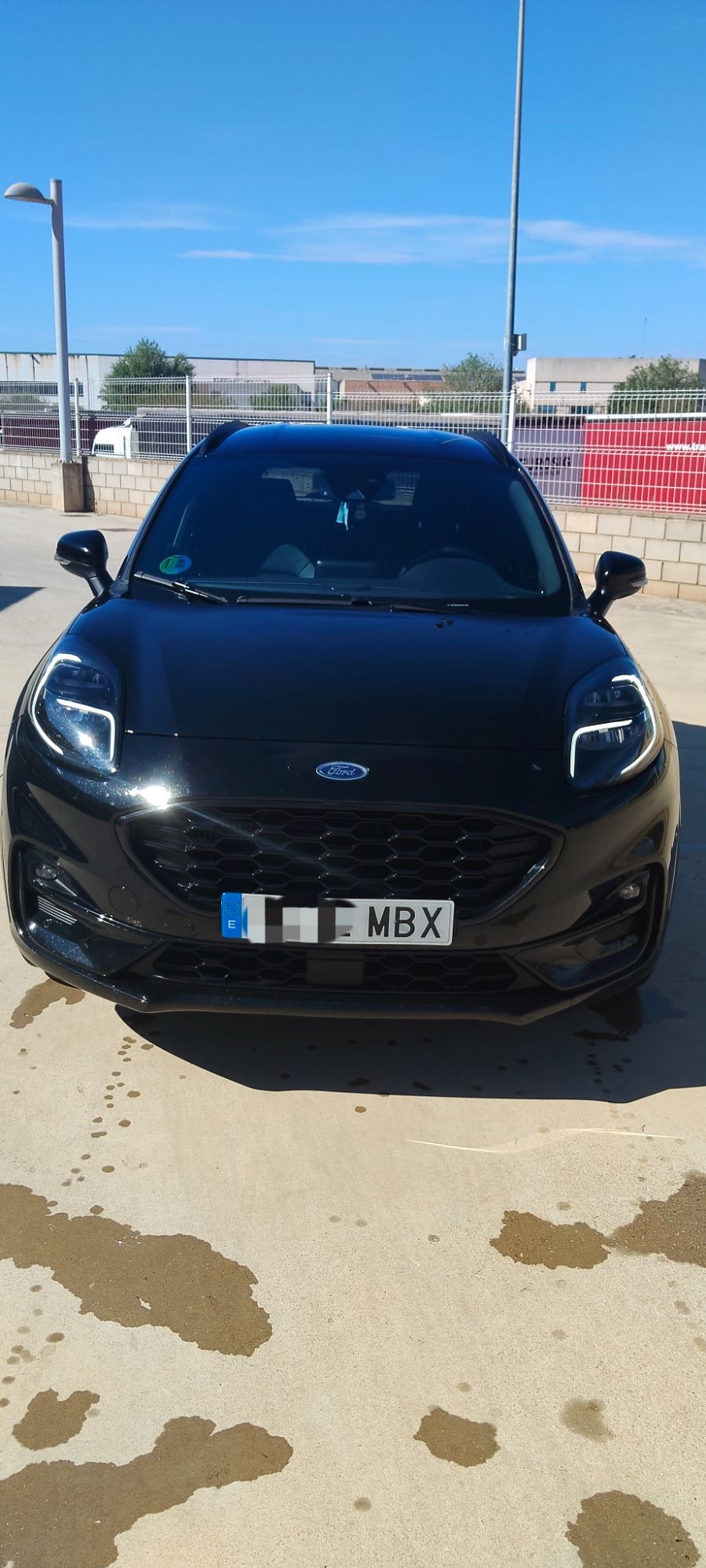 Foto del FORD Puma 1.0 EcoBoost MHEV ST-Line X Gold 155