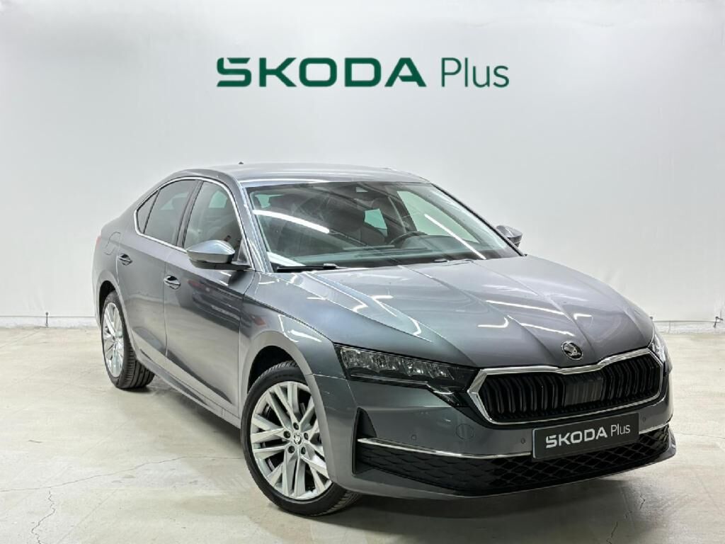 SKODA Octavia (1.5 TSI MHEV DESIGN 110KW DSG 150 5P) en Vizcaya